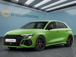 Grün Gebraucht 2022 Audi RS3 Kleinwagen | 53.299 € (Fairer Preis)