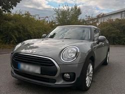 Grau Gebraucht 2017 Mini Clubman Kombi | 12.400 € (Fairer Preis)