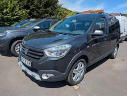 Grau Gebraucht 2017 Dacia Dokker Stepway Van | 8.990 € (Guter Preis)