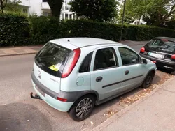 Andere außenfarben Gebraucht 2005 Opel Corsa Kleinwagen | 950 € (Guter Preis)