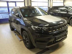 Solid black (ck) Gebraucht 2022 Jeep Compass SUV | 22.950 € (Superpreis)