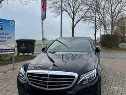 Schwarz Gebraucht 2016 Mercedes C180 Avantgarde Limousine | 22.999 € (Etwas zu teuer)