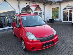 3p0 Gebraucht 2001 Toyota Yaris Sol Kombi | 4.200 € (Teuer)