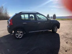 Grau Gebraucht 2010 Dacia Sandero Stepway Kleinwagen | 3.800 € (Fairer Preis)