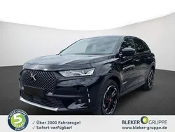 Lackierung schwarz perla nera/metallic klarlack Gebraucht 2022 DS Automobiles DS7 Crossback Performance SUV | 25.280 € (Fairer Preis)