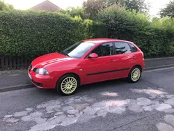 Rot Gebraucht 2005 Seat Ibiza Sport Limousine | 1.900 € (Fairer Preis)