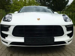 Weiß Gebraucht 2018 Porsche Macan SUV | 32.990 €