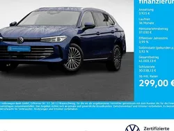 Blau Gebraucht 2024 VW Passat Elegance Kombi | 40.955 € (Superpreis)