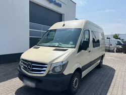 Gelb Gebraucht 2018 Mercedes Sprinter Van | 21.500 €