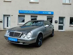 Silber Gebraucht 1999 Mercedes CLK200 Coupé | 3.990 € (Superpreis)
