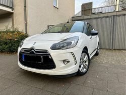 Weiß Gebraucht 2016 Citroën DS3 Cabriolet Sport Chic Cabrio | 7.900 €