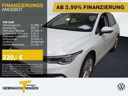 Weiß Gebraucht 2024 VW Golf VIII Life Limousine | 21.980 € (Guter Preis)