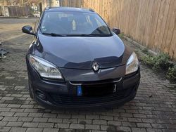 Grau Gebraucht 2013 Renault Mégane III Initiale Paris Limousine | 3.999 € (Fairer Preis)