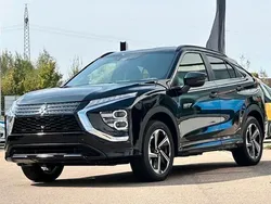 Schwarz Neu 2024 Mitsubishi Eclipse Cross Select SUV | 30.995 €