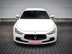 Weiß Gebraucht 2014 Maserati Ghibli Coupé | 21.900 € (Guter Preis)