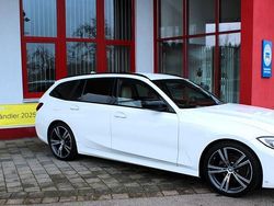 Weiß Gebraucht 2021 BMW 320 Sport Line Limousine | 20.900 € (Fairer Preis)
