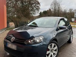 Blau Gebraucht 2010 VW Golf Coupé | 2.300 € (Etwas zu teuer)