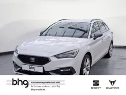 Weiß Gebraucht 2024 Seat Leon FR Limousine | 26.630 € (Guter Preis)