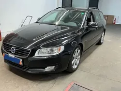 Schwarz Gebraucht 2015 Volvo V70 Linje Svart Kombi | 10.970 € (Fairer Preis)