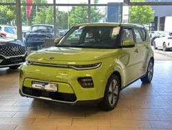 Grün Gebraucht 2021 Kia Soul EV Edition 7 SUV | 13.800 € (Guter Preis)