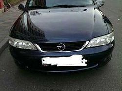 Blau metallic Gebraucht 1999 Opel Vectra Edition Limousine | 1.690 €