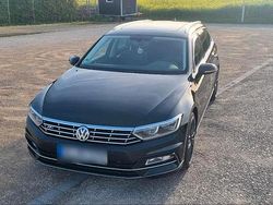 Schwarz Gebraucht 2016 VW Passat Highline Kombi | 16.750 € (Fairer Preis)