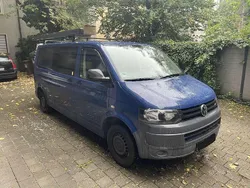 Blau Gebraucht 2011 VW T5 Van | 17.000 €