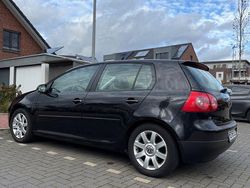Schwarz Gebraucht 2005 VW Golf IV Limousine | 4.900 € (Etwas zu teuer)