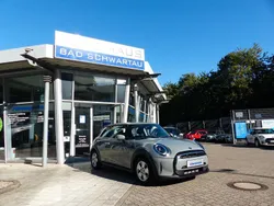 Grau Gebraucht 2022 Mini ONE Kleinwagen | 15.950 €