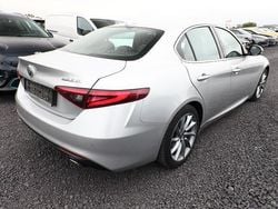 Grigio silverstone metallic grigio silverstone metallic Gebraucht 2020 Alfa Romeo Giulia Ti Limousine | 27.486 € (Etwas zu teuer)