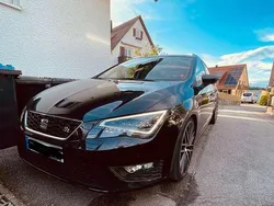 Schwarz Gebraucht 2016 Seat Leon ST FR Kombi | 15.099 € (Fairer Preis)