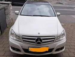 Weiß Gebraucht 2011 Mercedes C220 Limousine | 6.900 € (Fairer Preis)