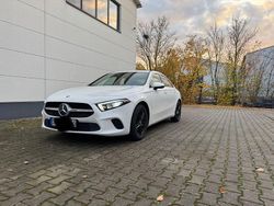 Schwarz Gebraucht 2020 Mercedes A200 Limousine | 20.900 € (Fairer Preis)