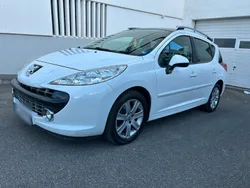 Weiß Gebraucht 2009 Peugeot 207 Kombi | 3.700 € (Etwas zu teuer)