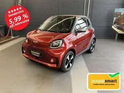 Carmine red Gebraucht 2024 Smart ForTwo Electric Drive Passion Exclusive Kleinwagen | 15.980 € (Fairer Preis)