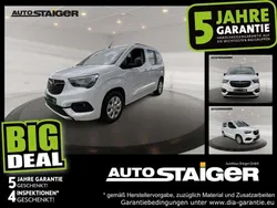 Weiss Gebraucht 2023 Opel Combo-e Life Ultimate Van / Kleinbus | 26.990 € (Fairer Preis)