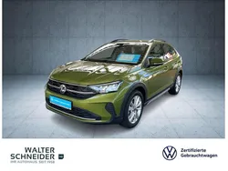 Grün Gebraucht 2024 VW Taigo Life SUV | 24.950 € (Guter Preis)