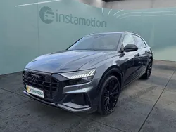 Grau Gebraucht 2024 Audi SQ8 SUV | 93.299 €
