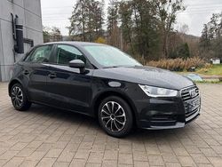 Schwarz Gebraucht 2016 Audi A1 Sportback Basis Kleinwagen | 8.500 € (Guter Preis)