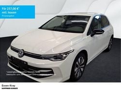 Weiss Gebraucht 2025 VW Golf VIII Goal Limousine | 24.950 € (Superpreis)