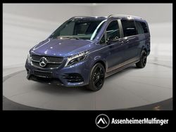 Sodalithblau met. Gebraucht 2023 Mercedes V300 Van / Kleinbus | 63.290 € (Etwas zu teuer)
