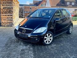 Schwarz Gebraucht 2011 Mercedes A160 Limousine | 2.300 € (Guter Preis)