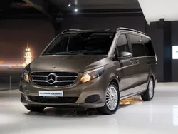 Grau Gebraucht 2017 Mercedes V220 Sport Van / Kleinbus | 37.980 € (Guter Preis)