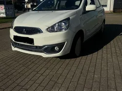 Schwarz Gebraucht 2017 Mitsubishi Space Star Kleinwagen | 7.200 € (Etwas zu teuer)