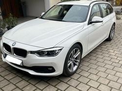 Weiß Gebraucht 2018 BMW 320 Sport Line Kombi | 17.499 € (Guter Preis)