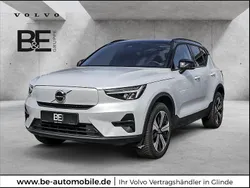 Weiß Gebraucht 2023 Volvo XC40 Core SUV | 31.950 € (Superpreis)