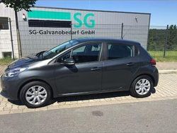 Grau Gebraucht 2016 Peugeot 208 Access Kleinwagen | 4.700 € (Fairer Preis)