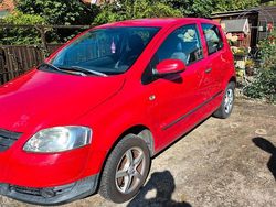 Rot Gebraucht 2006 VW Fox Kleinwagen | 500 € (Superpreis)