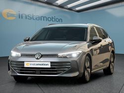 Grau Neu 2025 VW Passat Kombi | 54.449 € (Teuer)