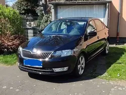 Schwarz Gebraucht 2014 Skoda Rapid Elegance Limousine | 9.500 € (Fairer Preis)